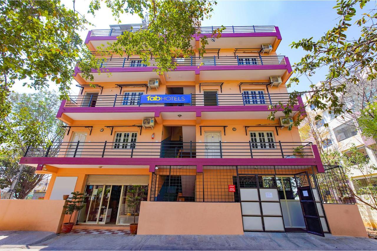 Fabexpress Manyu Inn - Nr Haralur Road Bangalore Extérieur photo